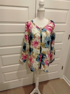 3 For $10 - Floral Button-Down Blouse in Cream with Pink, Blue & Tan Accents
